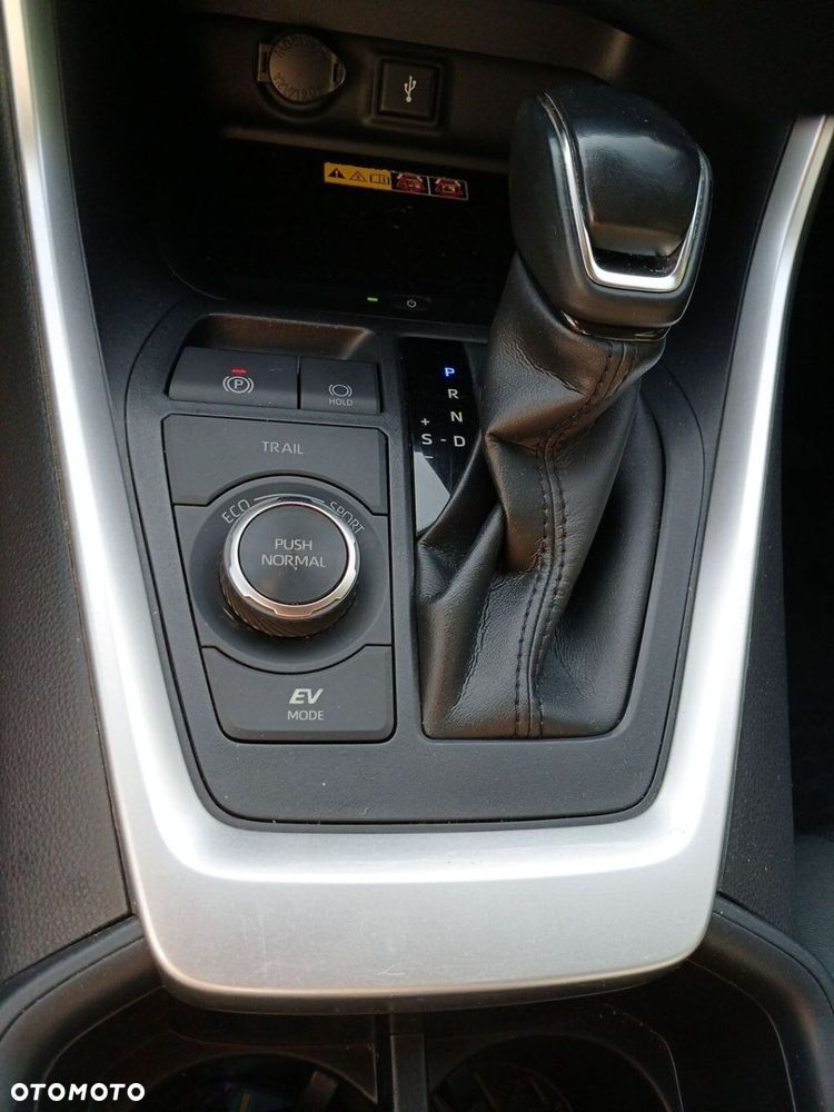 Toyota RAV4 - 17