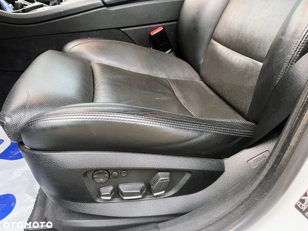 BMW Seria 5 M550d xDrive - 16
