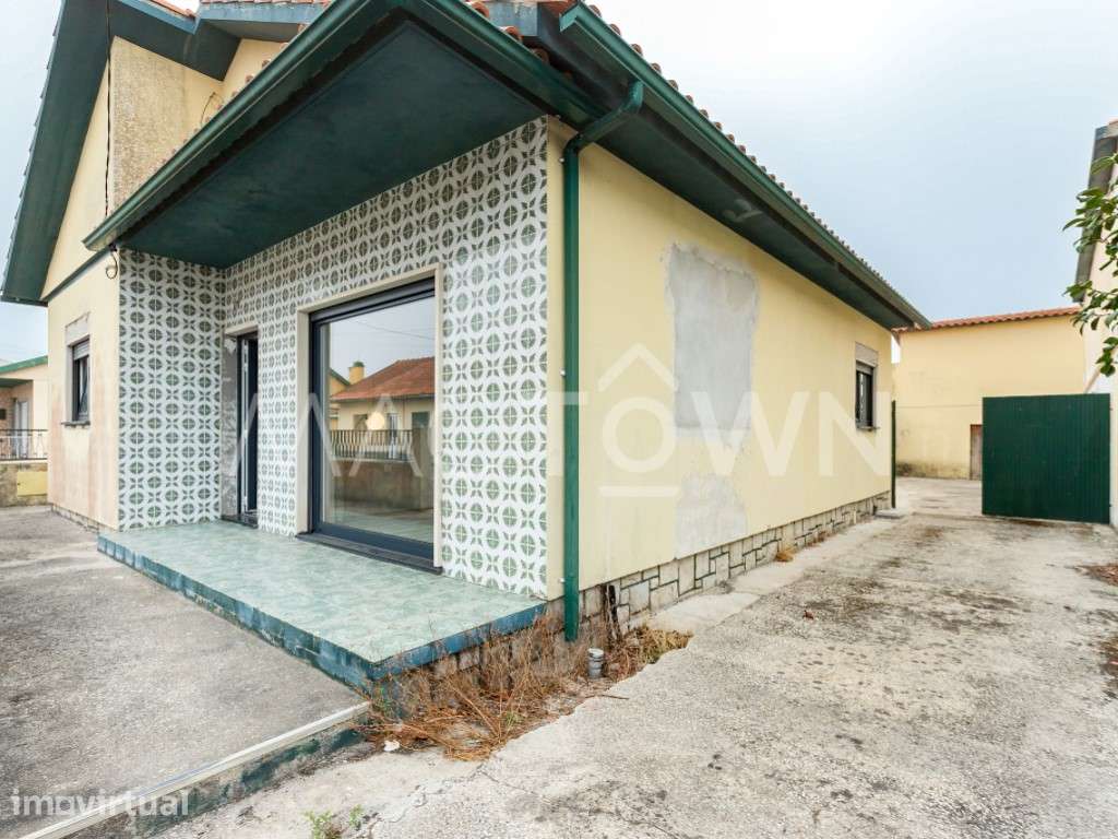Moradia Térrea com Terreno e Garagem - Uma Oportunidade Única perto... - Grande imagem: 4/25