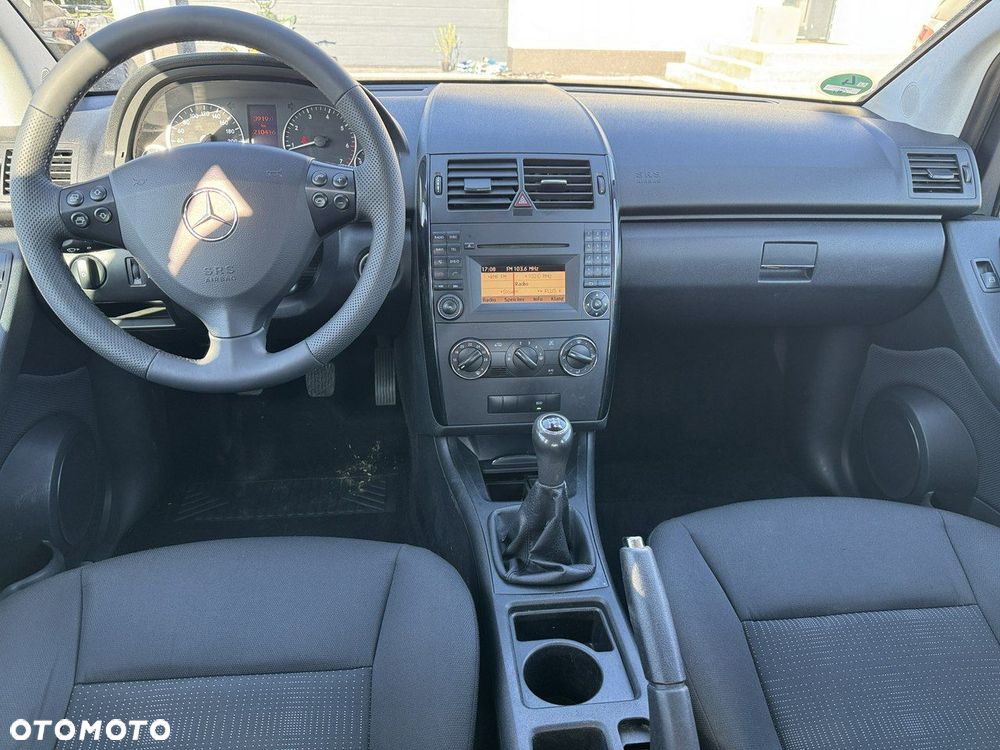 Mercedes-Benz Klasa A 160 Classic BlueEff EU5 - 22