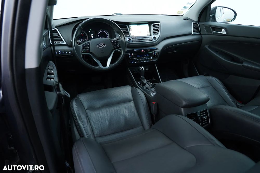 Hyundai Tucson 2.0 CRDI 4WD 6AT Luxury+ - 9