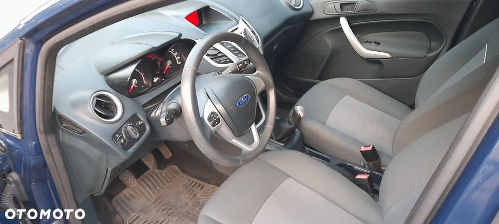 Ford Fiesta 1.6 TDCi DPF Silver X plus - 5