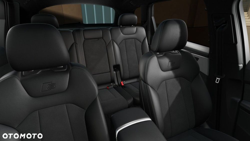Audi Q7 - 11