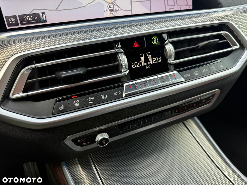 BMW X5 xDrive45e - 30