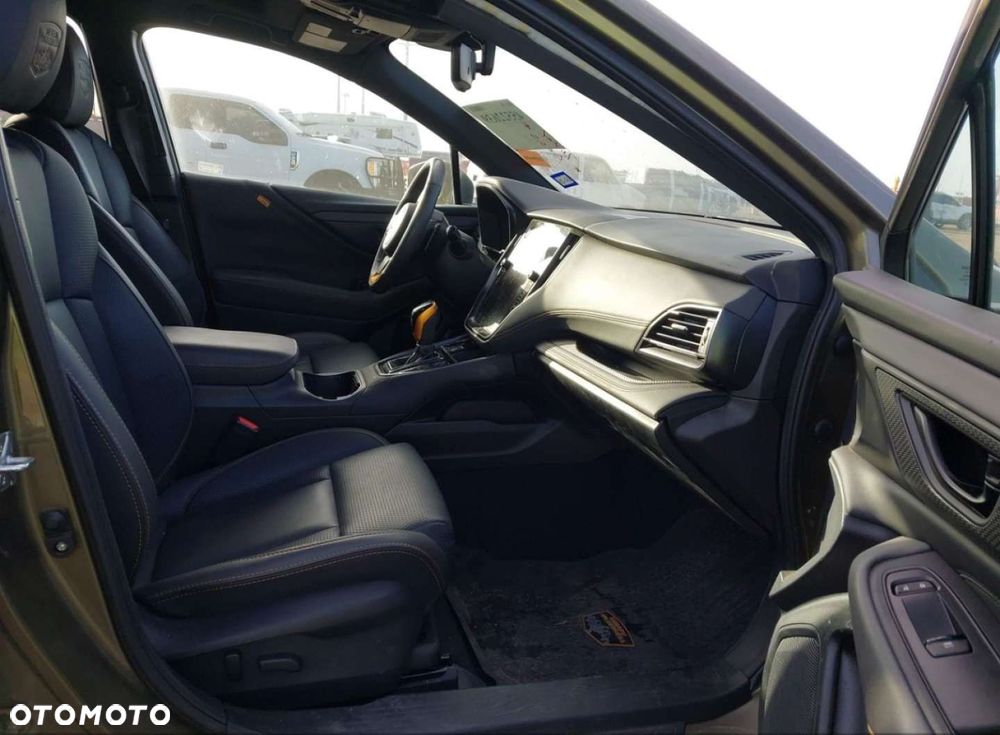 Subaru Outback - 10