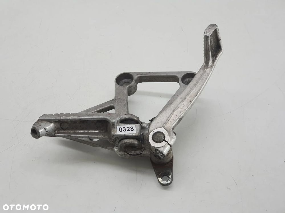 SET PRAWY DZWIGNIA HAMULCA PODNOZEK  HONDA VFR 750 RC 24 - 1