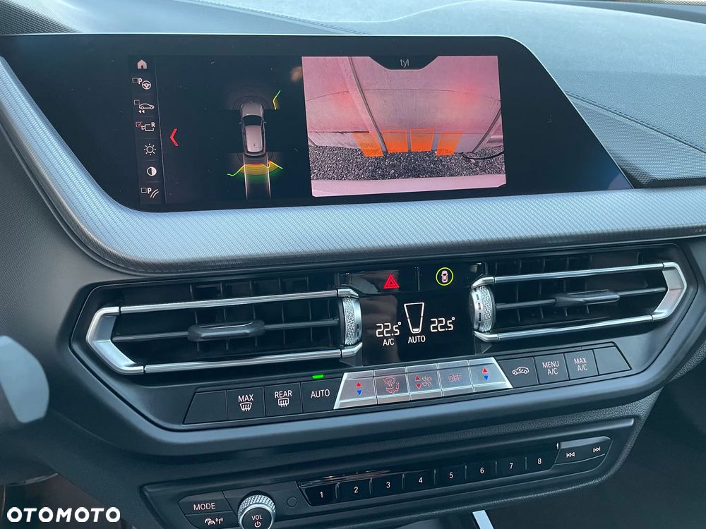 BMW Seria 1 118d Edition M Sport Shadow - 27