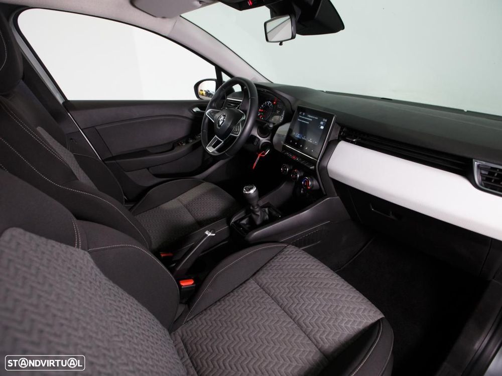 Renault Clio 1.0 TCe Evolution Bi-Fuel - 11