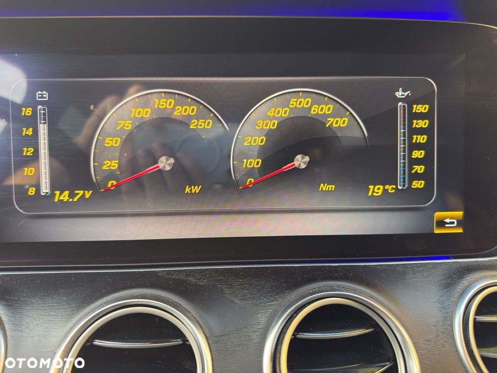 Mercedes-Benz Klasa E 350 d 9G-TRONIC - 25