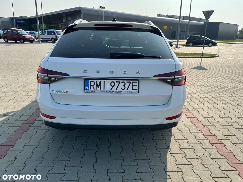 Skoda Superb 2.0 TDI SCR Ambition DSG - 7