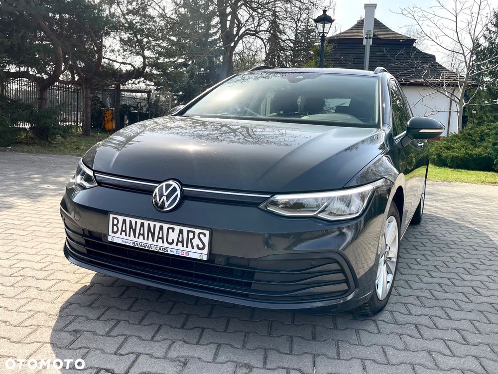 Volkswagen Golf - 10