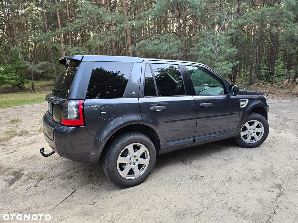 Land Rover Freelander SD4 HSE Luxury - 12
