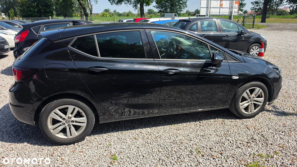 Opel Astra 1.4 Turbo Innovation - 8