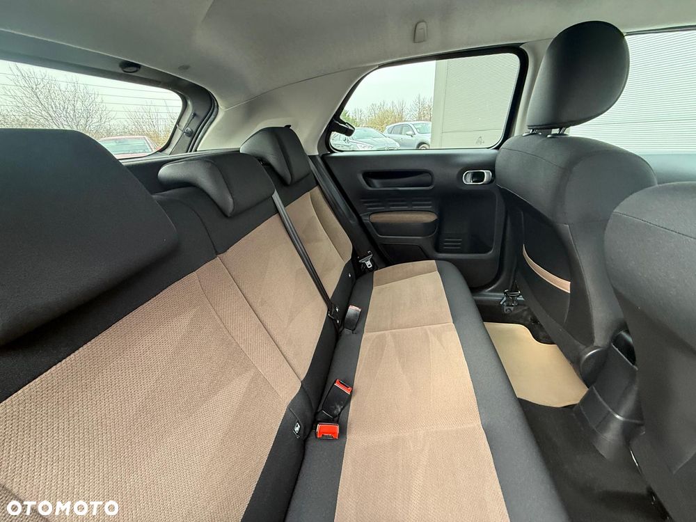 Citroën C4 Cactus 1.2 PureTech Shine S&S - 28