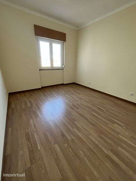 T2 TOTALMENTE Remodelado!! Amadora/ Damaia. - Grande imagem: 3/9