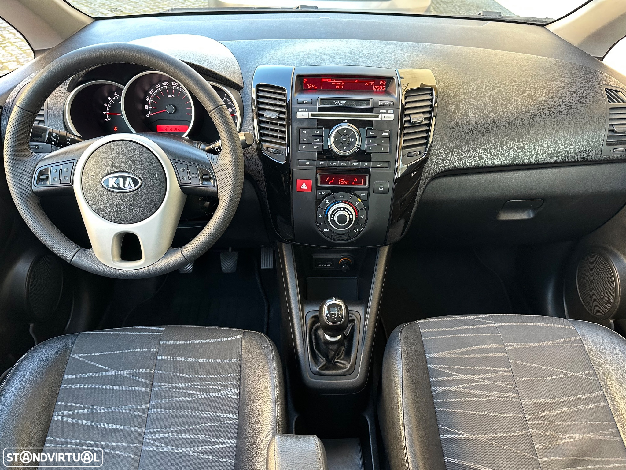 Kia Venga 1.4 CRDi TX ISG - 17
