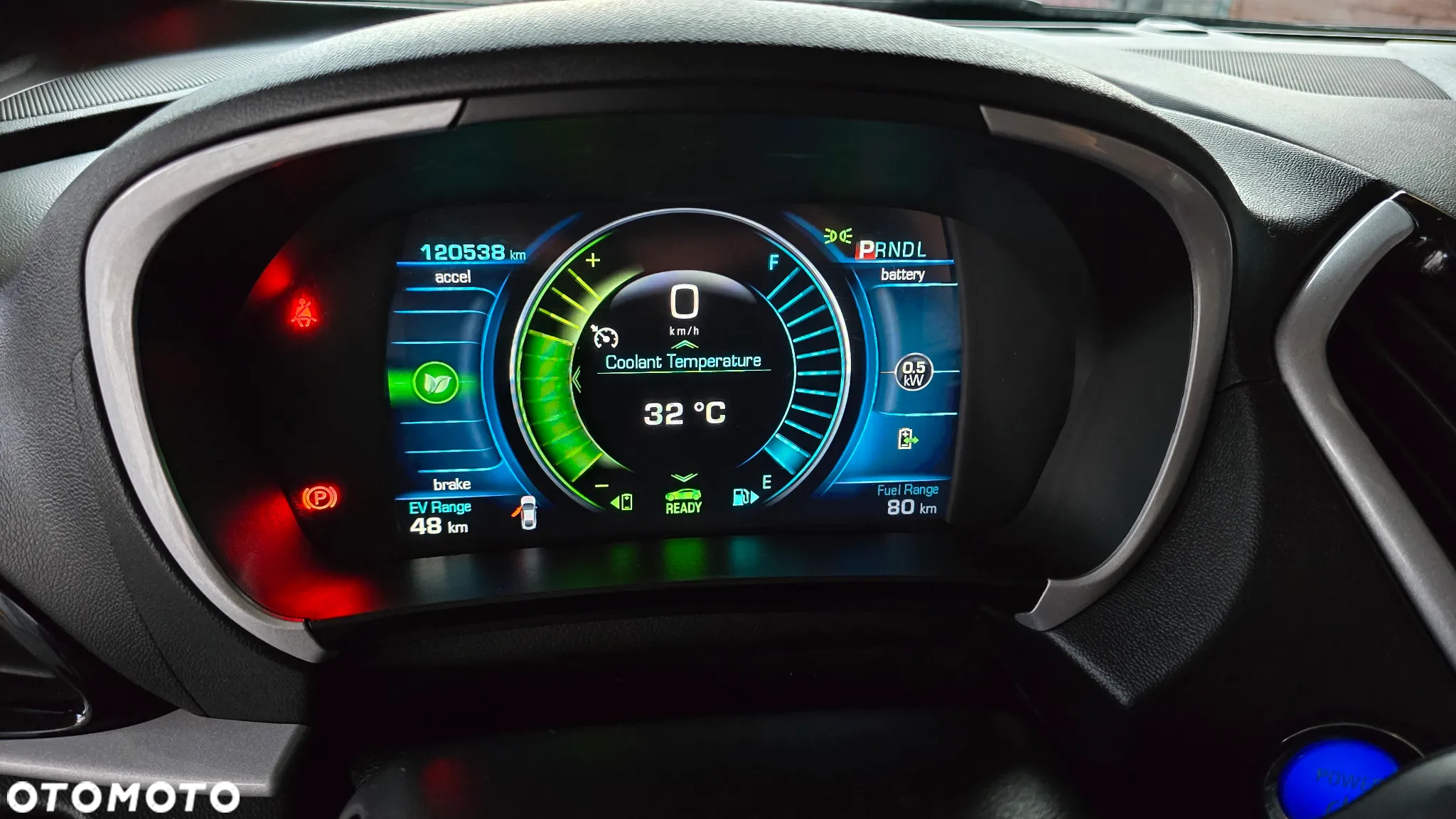 Chevrolet Volt - 25