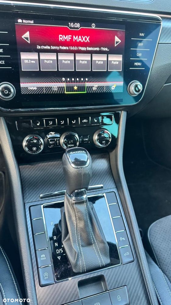 Skoda Superb 1.5 TSI Sportline DSG - 14