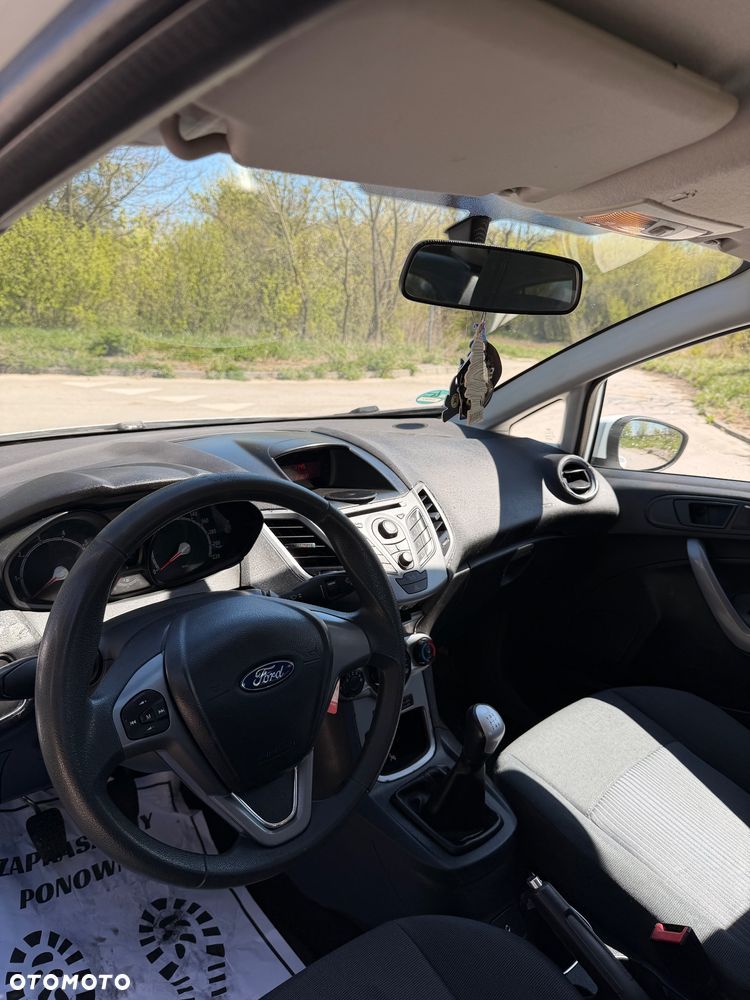 Ford Fiesta 1.25 SYNC Edition - 19