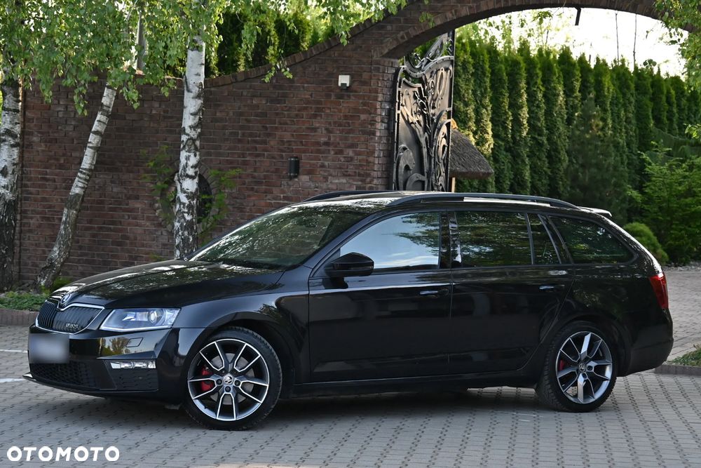 Skoda Octavia 2.0 TDI DSG RS - 4