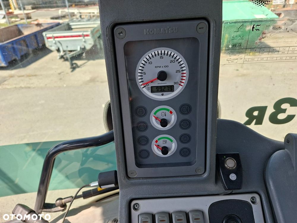Komatsu Wb93R 4X4 - 19