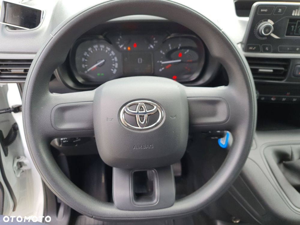 Toyota proace-city - 17