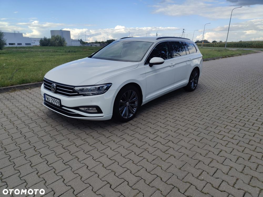 Volkswagen Passat 2.0 TDI SCR DSG Elegance - 2