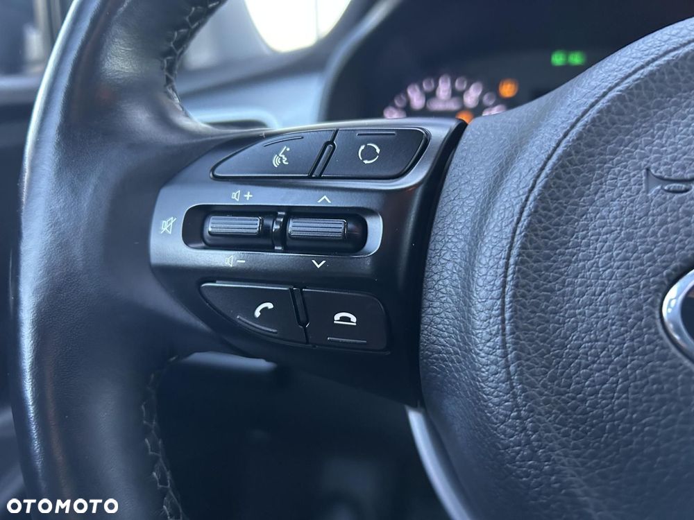 Kia Stonic 1.2 M - 22