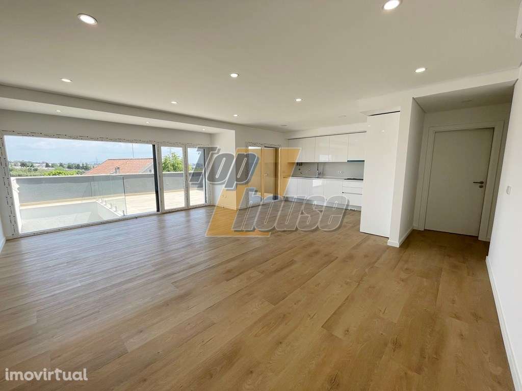 Moradia em banda V4 + 1 - Caparica - Grande imagem: 3/48