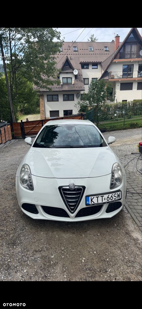 Alfa Romeo Giulietta - 1