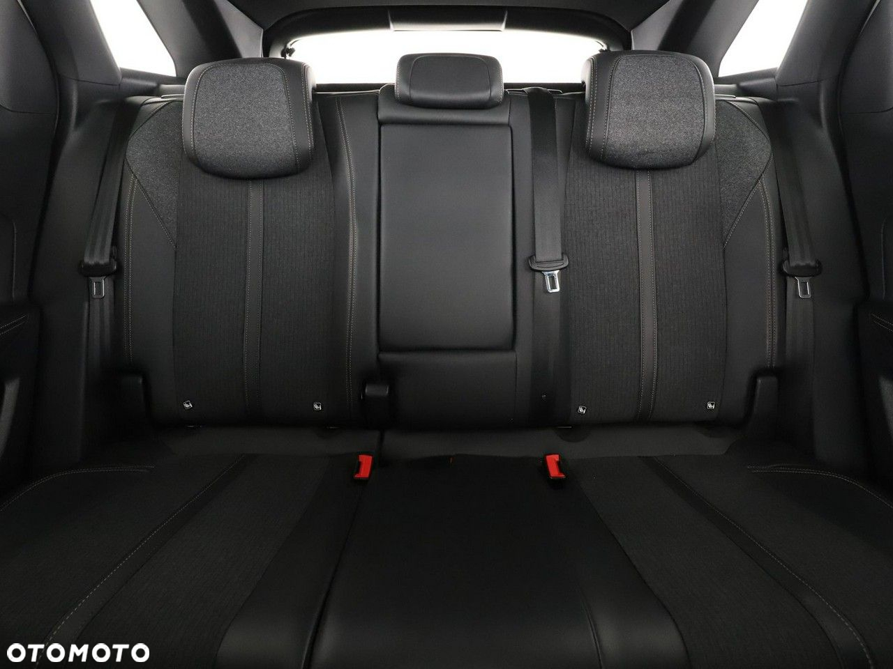 Peugeot 3008 PureTech 130 Stop & Start GPF Allure Pack - 18