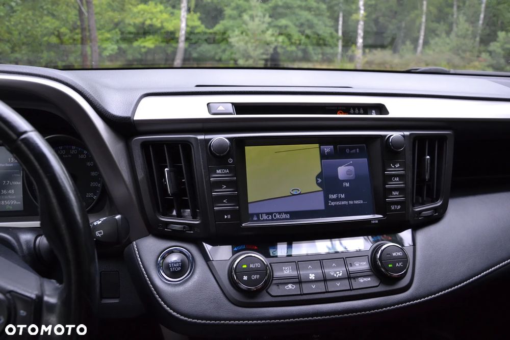 Toyota RAV4 2.0 Prestige 4x4 - 16