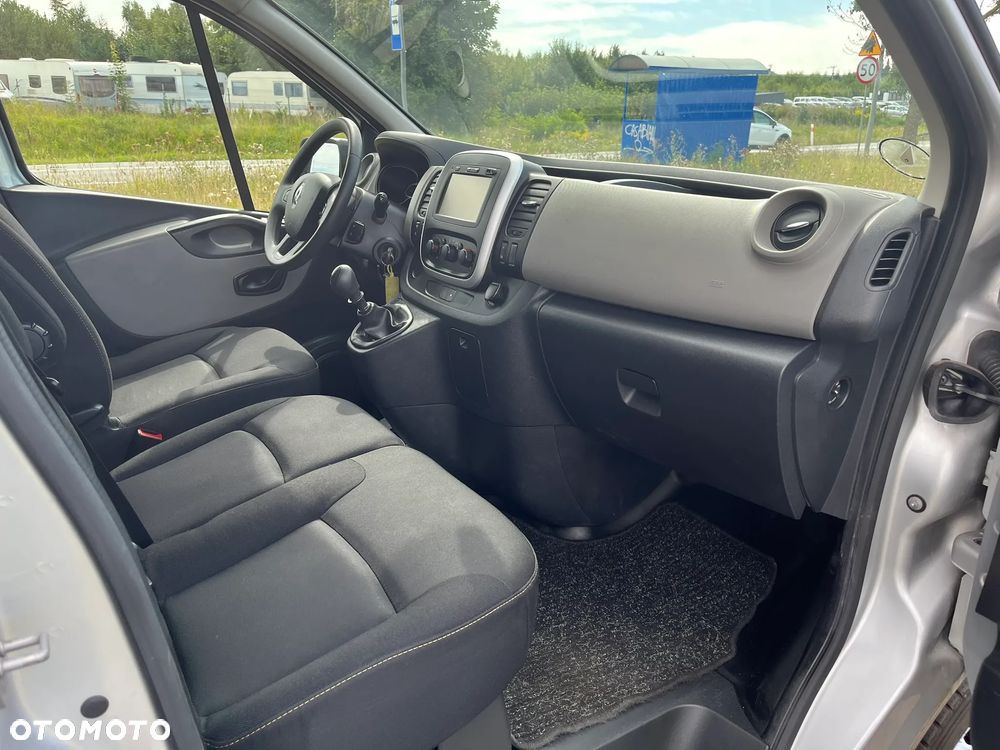 Renault Trafic - 11