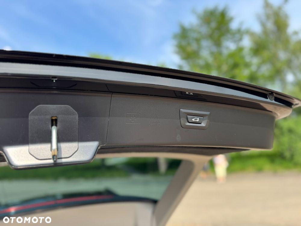 BMW Seria 5 530d Sport-Aut Luxury Line - 18
