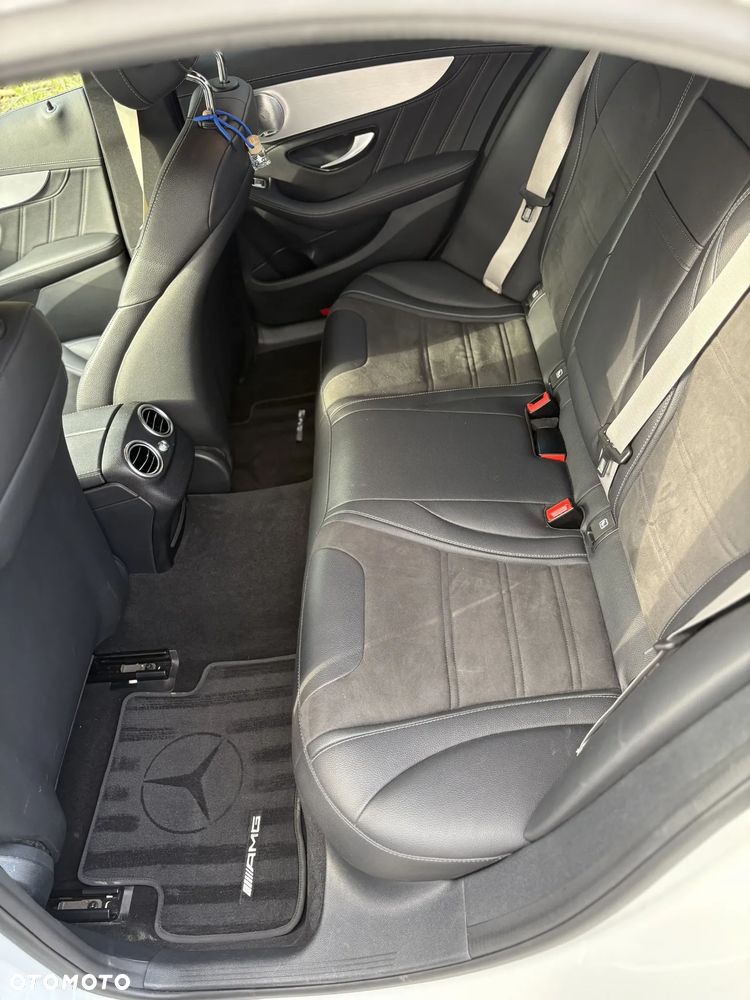 Mercedes-Benz Klasa C AMG 63 S AMG Speedshift MCT 9G - 15