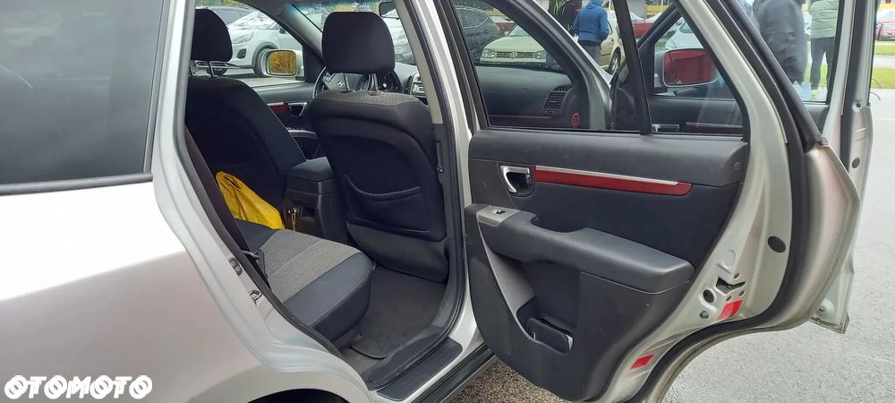 Hyundai Santa Fe 2.7 V6 2WD GLS - 13