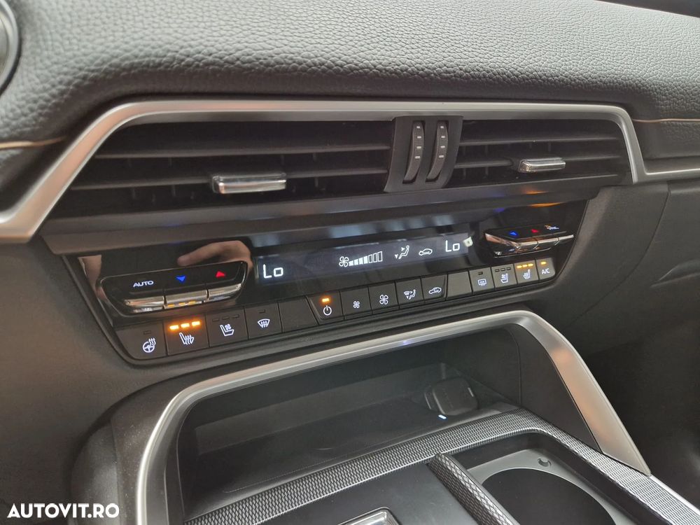 Mazda CX-60 - 10