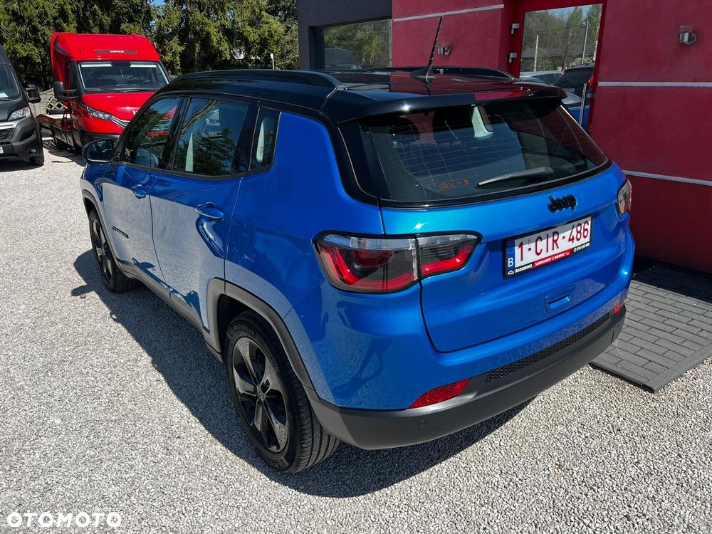 Jeep Compass 1.4 MultiAir Sport - 3