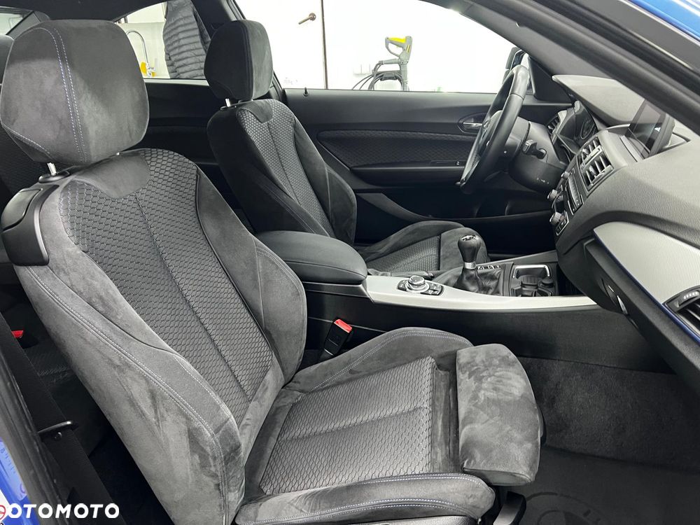BMW Seria 2 220i M Sport - 8