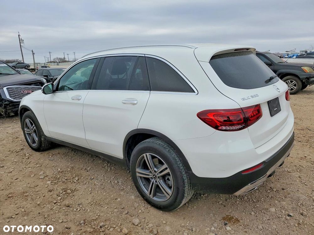 Mercedes-Benz GLC 300 4Matic 9G-TRONIC - 3