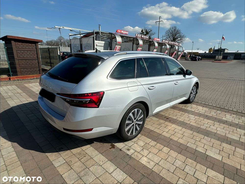 Skoda Superb 2.0 TDI Style DSG7 - 10