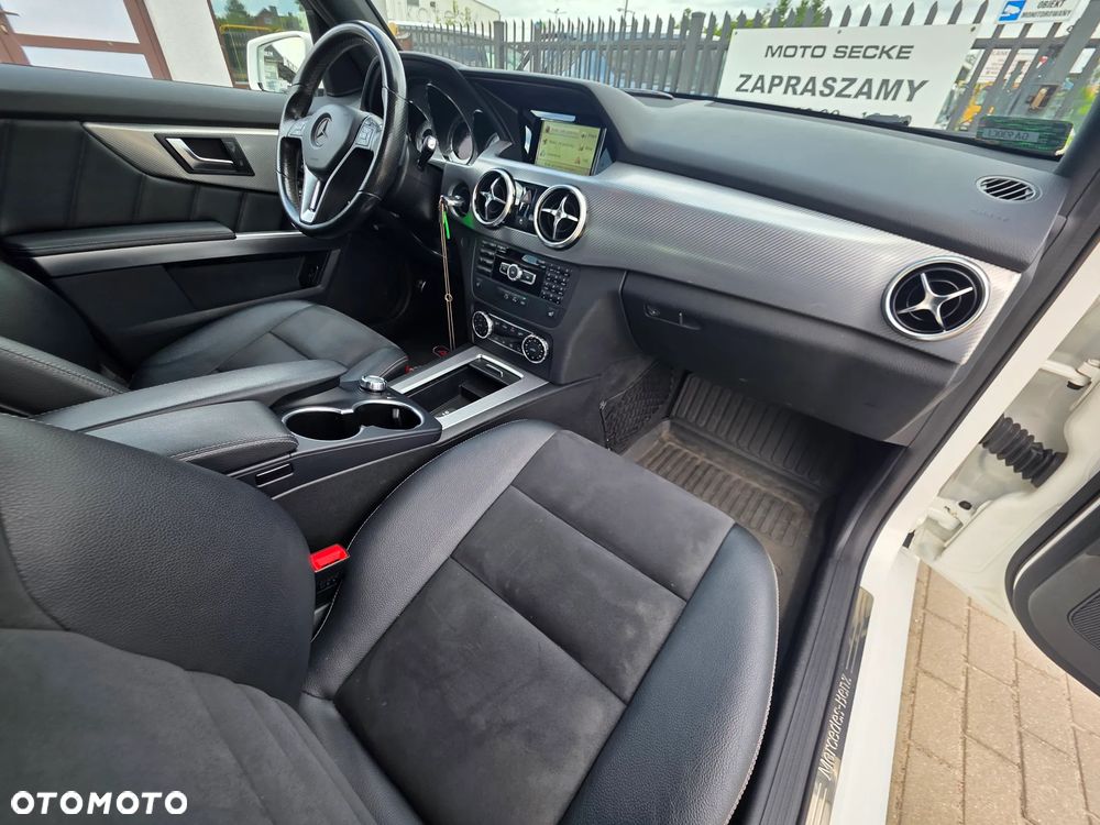 Mercedes-Benz GLK - 12