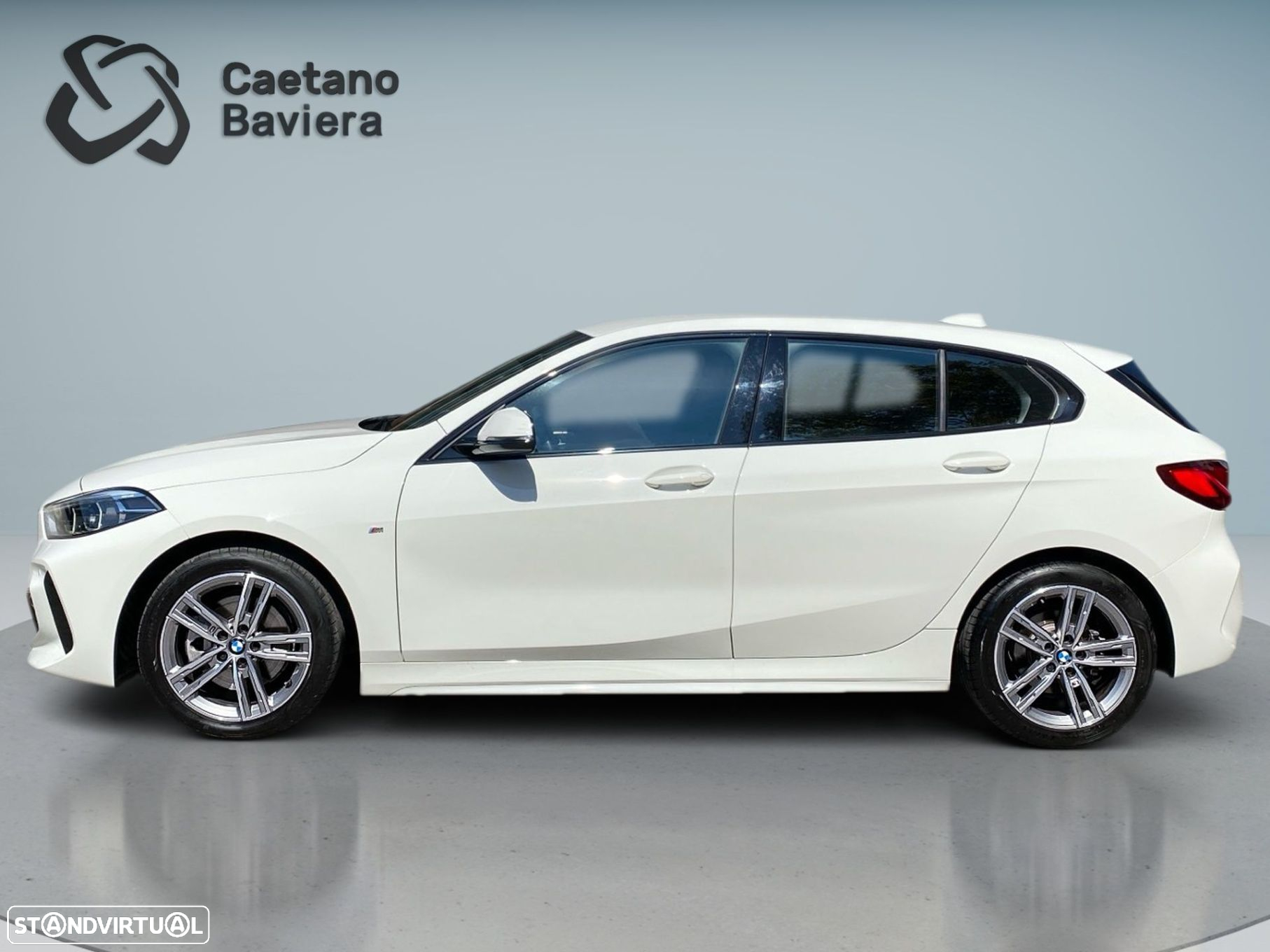 BMW 116 d Pack Desportivo M Auto - 24