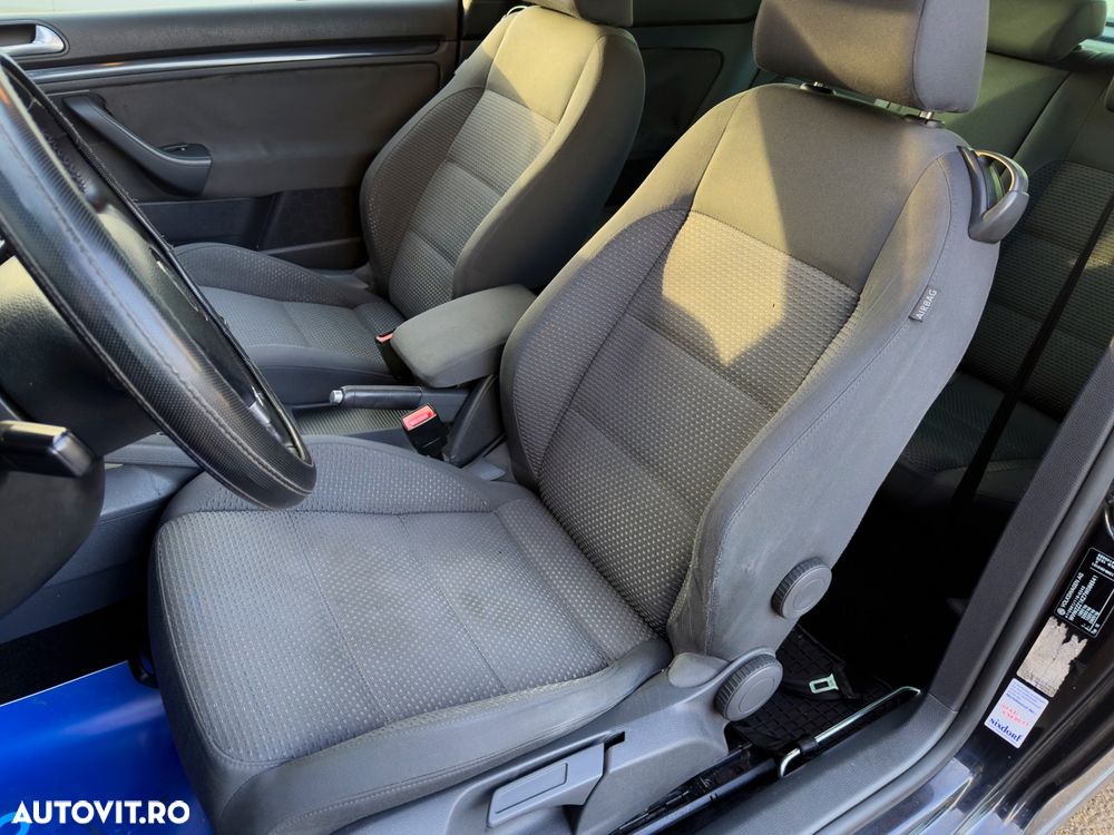 Volkswagen Golf 1.4 TSI GT - 16