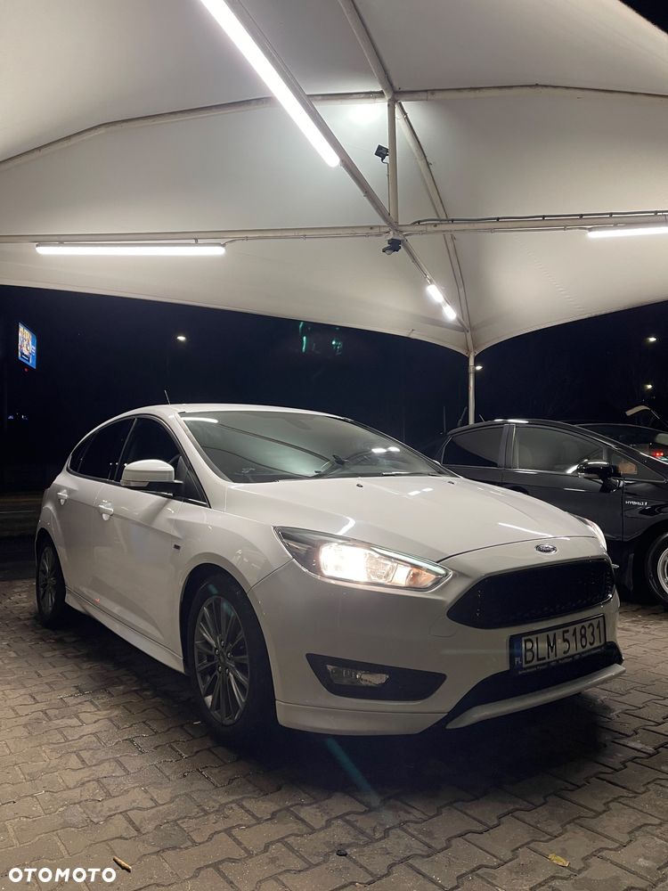 Ford Focus 1.0 EcoBoost SYNC Edition ASS - 3
