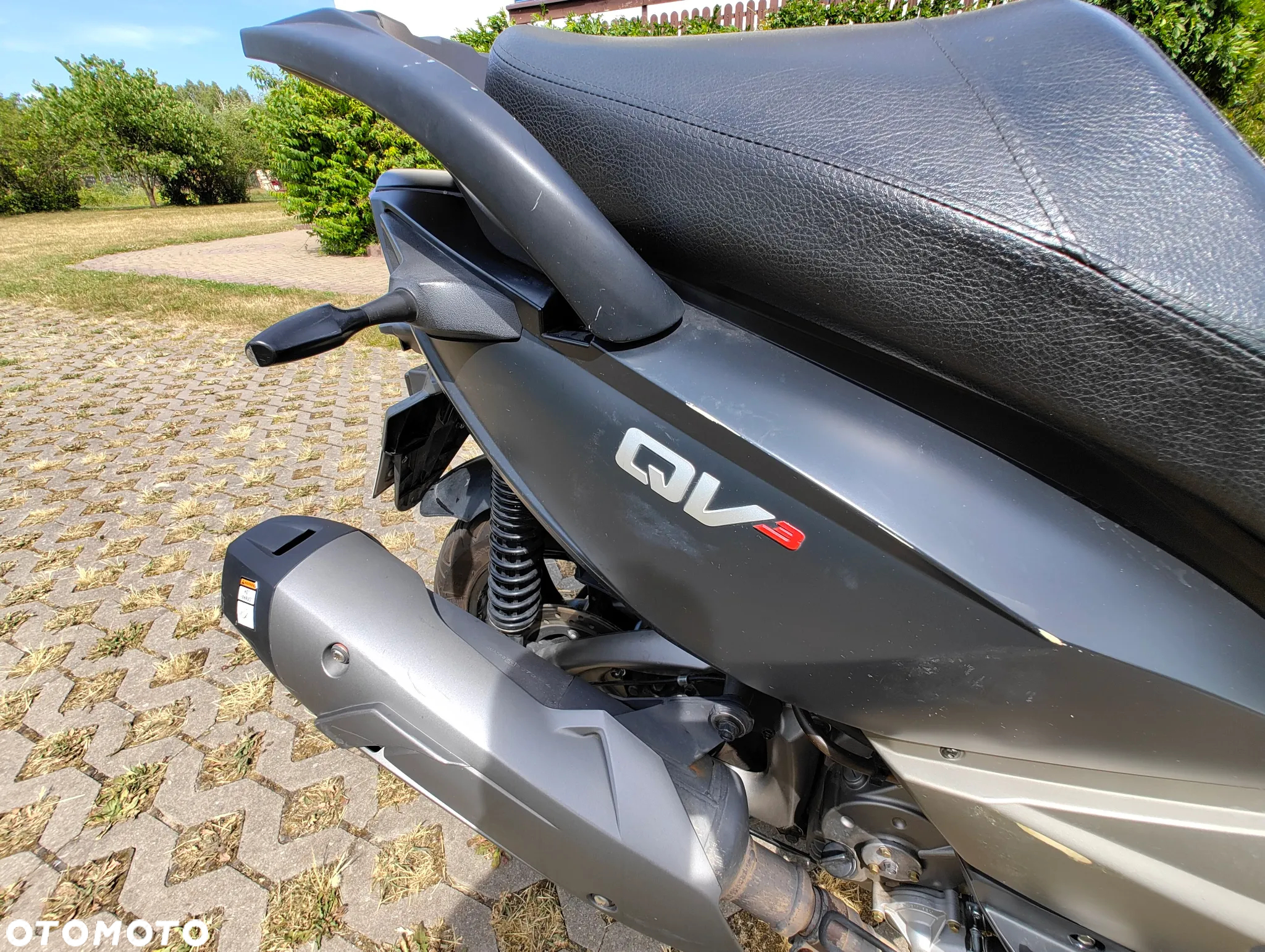 Piaggio MP-3 - 32