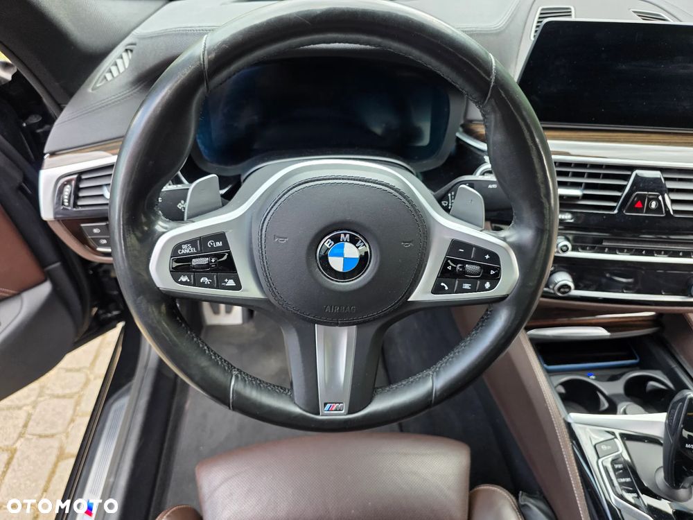 BMW Seria 5 540d xDrive - 15