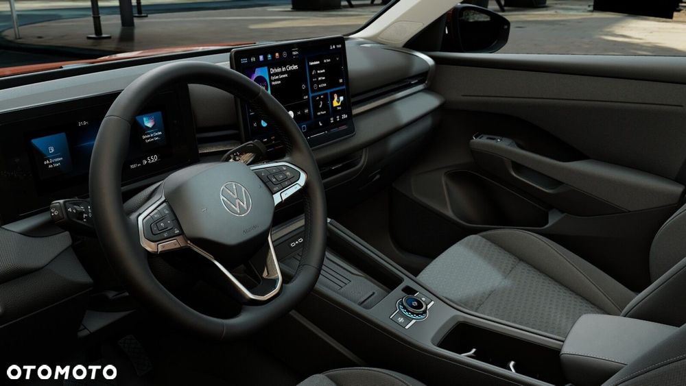 Volkswagen T-Roc - 9