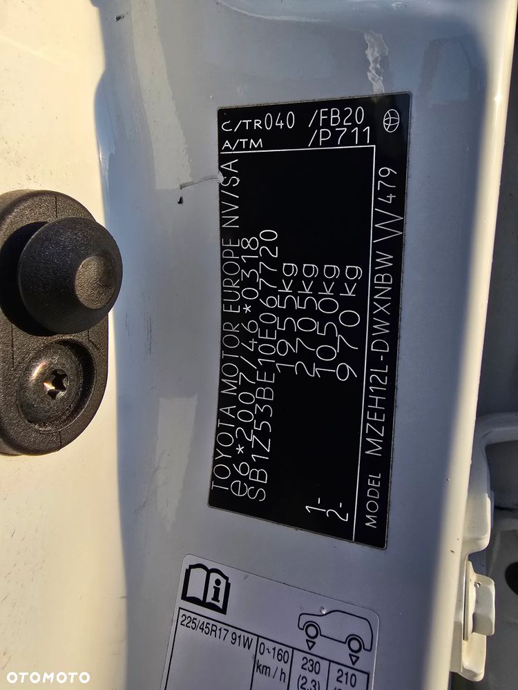 Toyota Corolla 2.0 Hybrid Comfort - 11