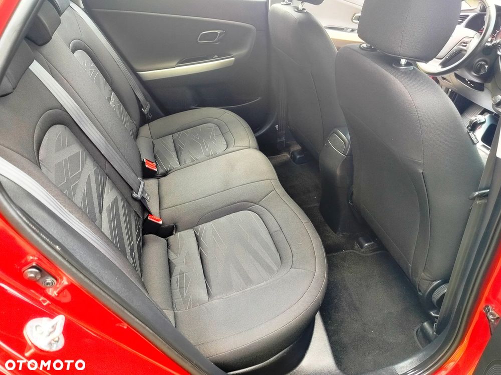 Kia Ceed - 26